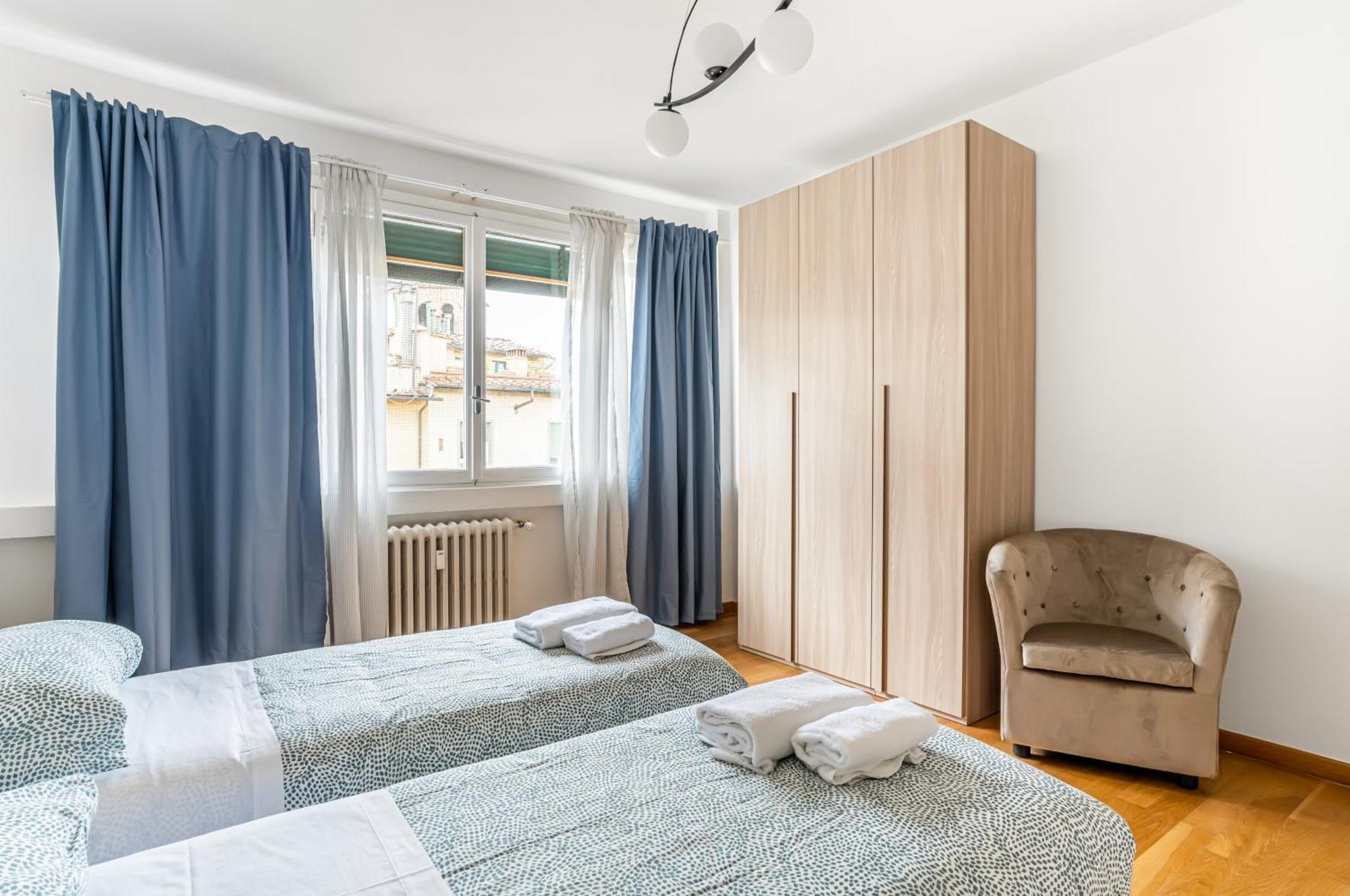 Apartment Your Gems - Ponte Vecchio Florence