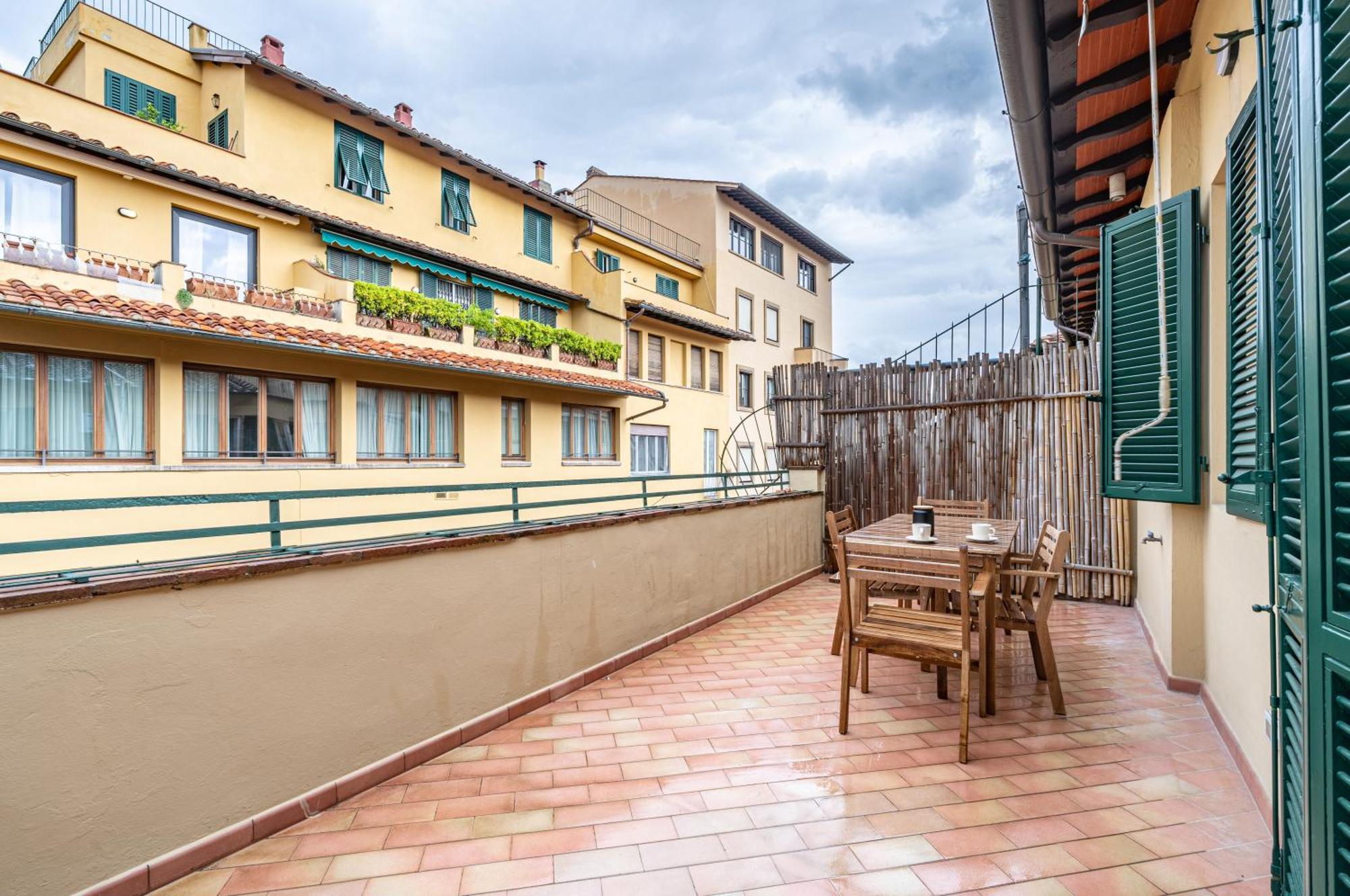 Your Gems - Ponte Vecchio Apartamento *